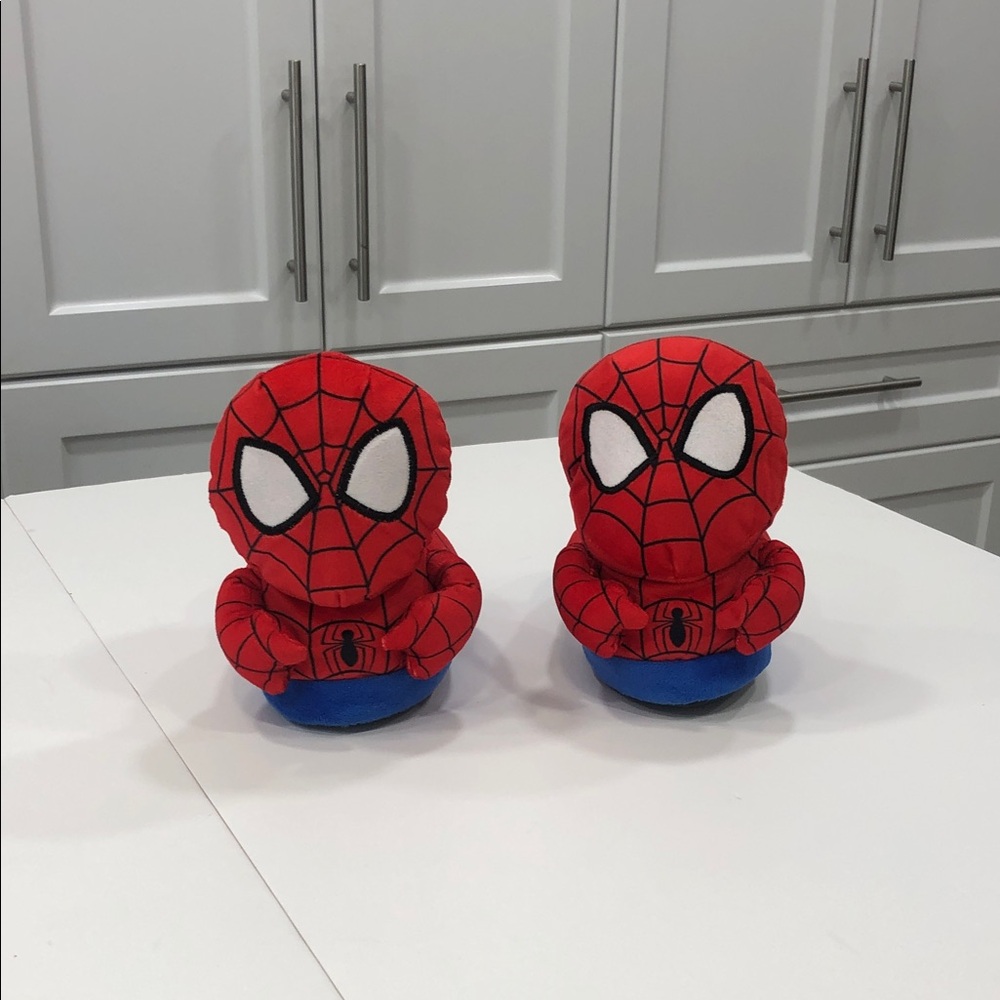 Marvel Spider-Man Plush Slippers Size 11-12 Toddler